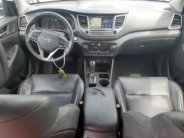 KM8J33A28GU084905 2016 HYUNDAI TUCSON - Image 8