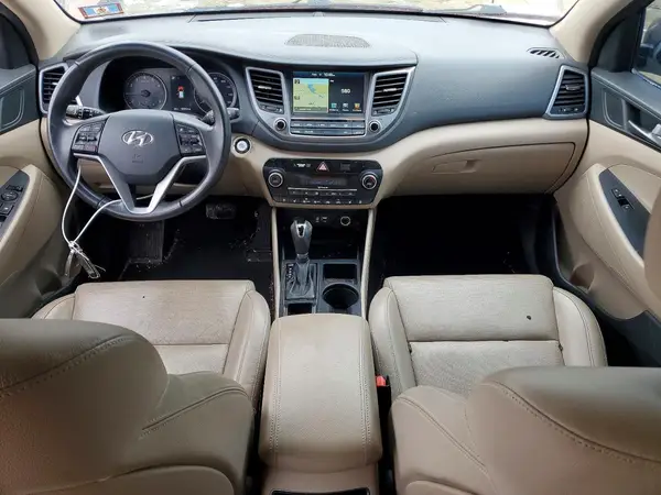 KM8J33A28GU092230 2016 HYUNDAI TUCSON - Image 8