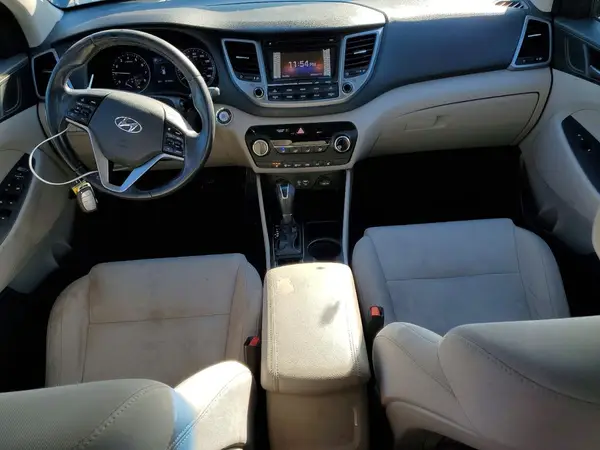 KM8J33A28GU111844 2016 HYUNDAI TUCSON - Image 8