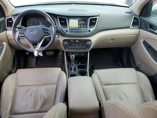 KM8J33A28GU121578 2016 HYUNDAI TUCSON - Image 8