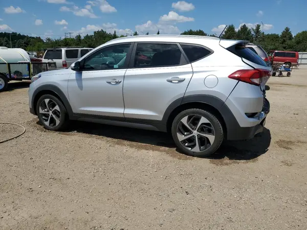 KM8J33A28GU136839 2016 HYUNDAI TUCSON - Image 2