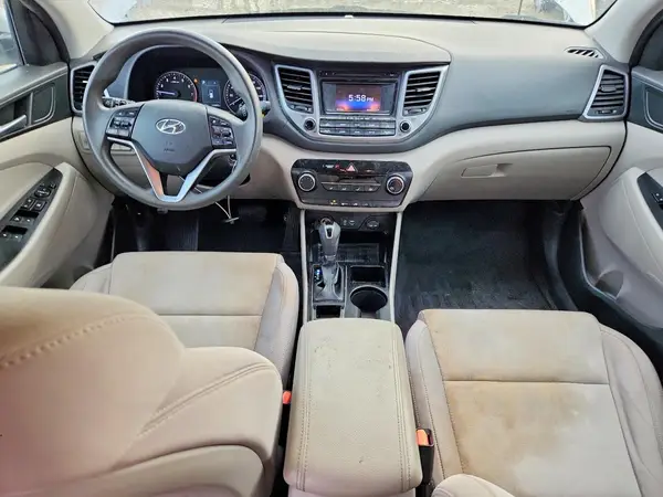 KM8J33A28GU152149 2016 HYUNDAI TUCSON - Image 8