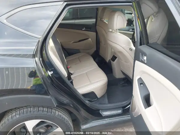 KM8J33A28GU157187 2016 HYUNDAI TUCSON - Image 8