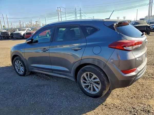 KM8J33A28GU160364 2016 HYUNDAI TUCSON - Image 2