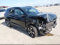 KM8J33A28GU160946 2016 HYUNDAI TUCSON