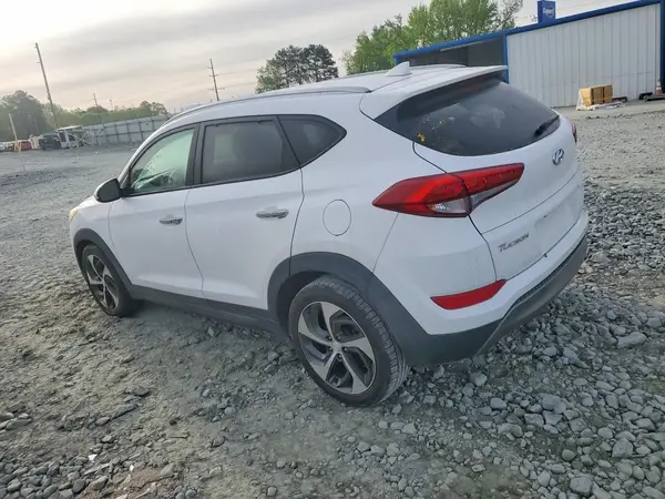 KM8J33A28GU161787 2016 HYUNDAI TUCSON - Image 2