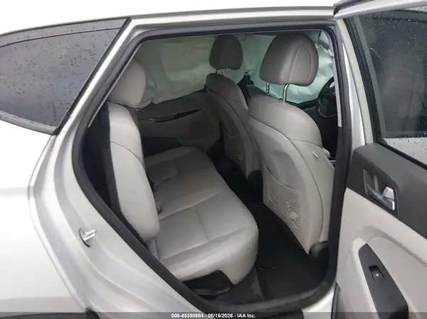 KM8J33A28GU164964 2016 HYUNDAI TUCSON - Image 8