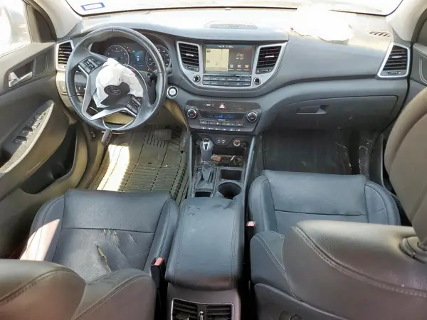 KM8J33A28GU189234 2016 HYUNDAI TUCSON - Image 8