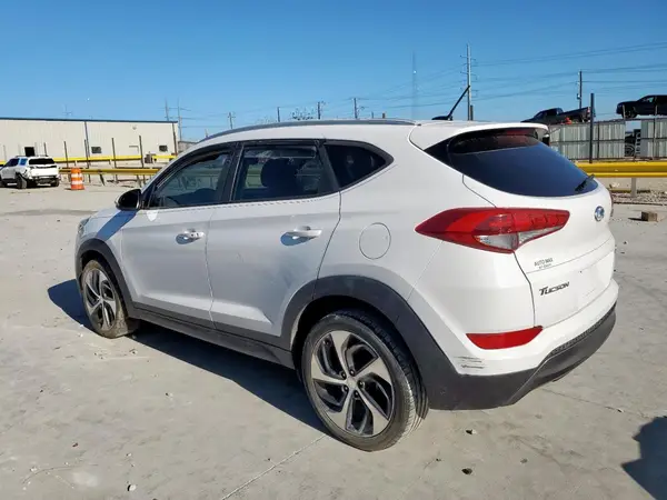 KM8J33A28GU190222 2016 HYUNDAI TUCSON - Image 2