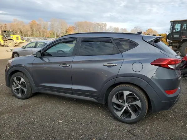 KM8J33A28GU197334 2016 HYUNDAI TUCSON - Image 2
