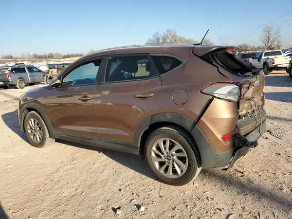 KM8J33A28GU204248 2016 HYUNDAI TUCSON - Image 2