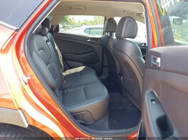 KM8J33A28GU205402 2016 HYUNDAI TUCSON - Image 8