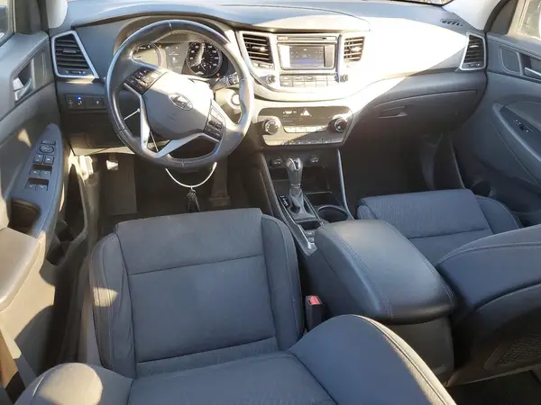 KM8J33A28GU220904 2016 HYUNDAI TUCSON - Image 8