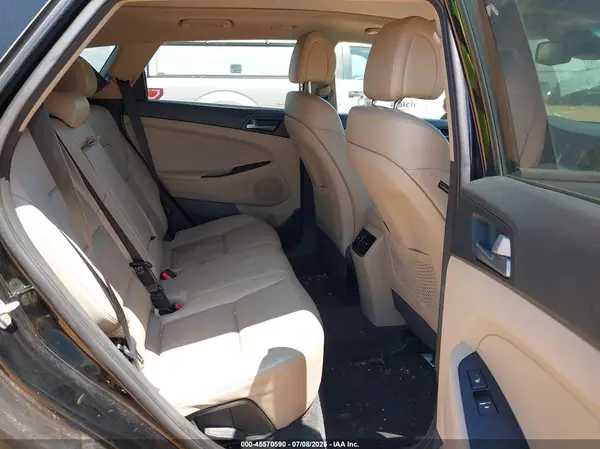 KM8J33A28GU222166 2016 HYUNDAI TUCSON - Image 8