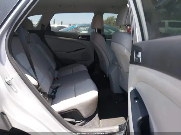 KM8J33A28GU263347 2016 HYUNDAI TUCSON - Image 8