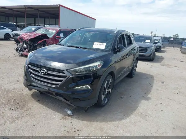 KM8J33A28GU268788 2016 HYUNDAI TUCSON - Image 2