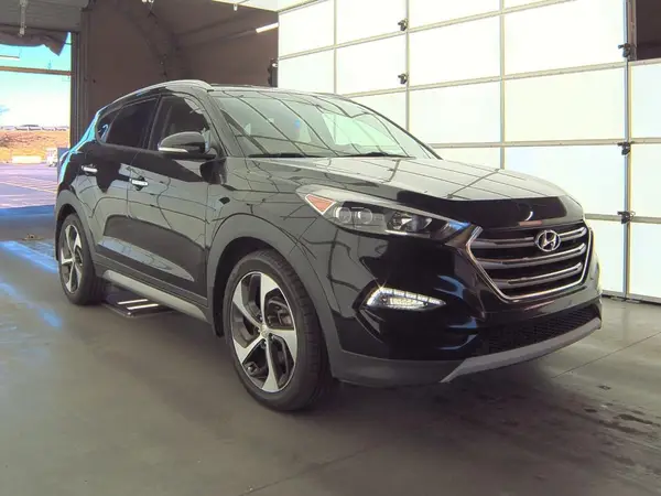 KM8J33A28HU277623 2017 HYUNDAI TUCSON - Image 1