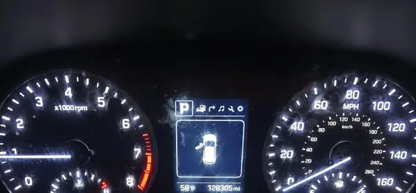 KM8J33A28HU277623 2017 HYUNDAI TUCSON - Image 8