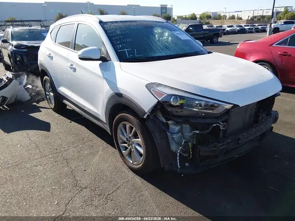 KM8J33A28HU285737 2017 HYUNDAI TUCSON - Image 1