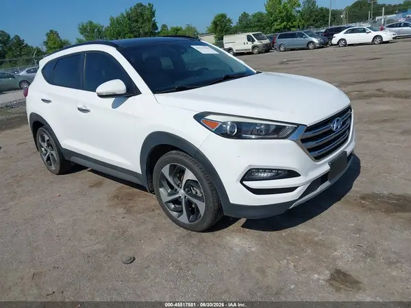 KM8J33A28HU303377 2017 HYUNDAI TUCSON - Image 1