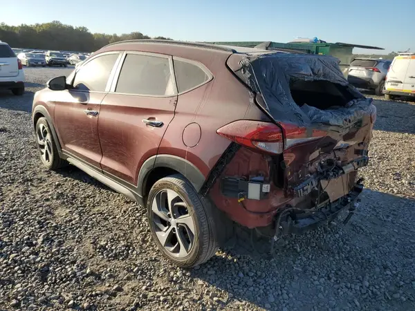KM8J33A28HU353194 2017 HYUNDAI TUCSON - Image 2