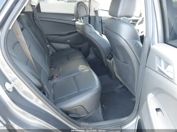 KM8J33A28HU355026 2017 HYUNDAI TUCSON - Image 8