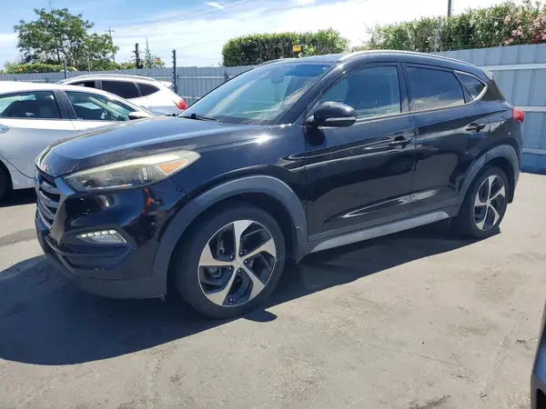 KM8J33A28HU390696 2017 HYUNDAI TUCSON - Image 1