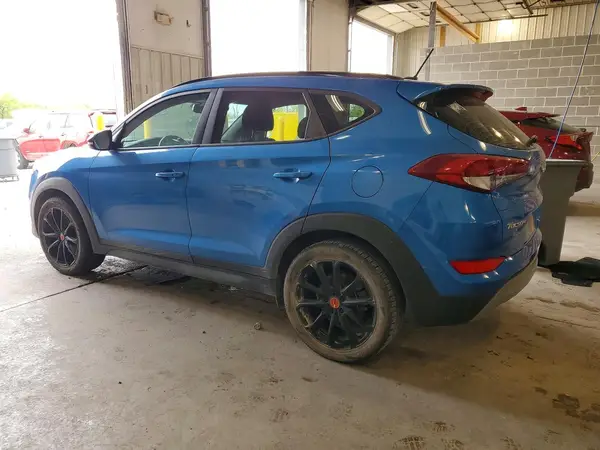 KM8J33A28HU442389 2017 HYUNDAI TUCSON - Image 2