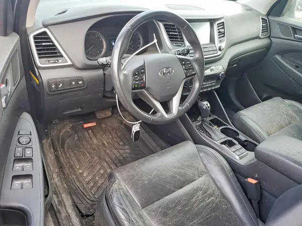 KM8J33A28HU454087 2017 HYUNDAI TUCSON - Image 8