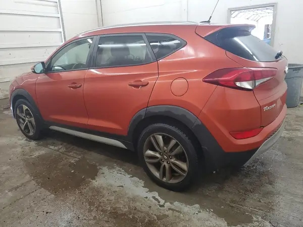 KM8J33A28HU457152 2017 HYUNDAI TUCSON - Image 2