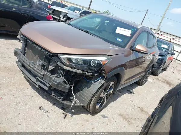 KM8J33A28HU473724 2017 HYUNDAI TUCSON - Image 2