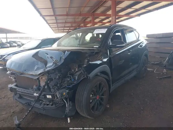 KM8J33A28HU531959 2017 HYUNDAI TUCSON - Image 2