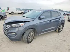 KM8J33A28HU540029 2017 HYUNDAI TUCSON