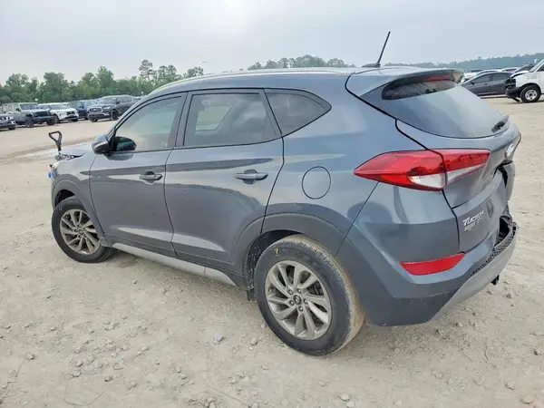 KM8J33A28HU540029 2017 HYUNDAI TUCSON - Image 2