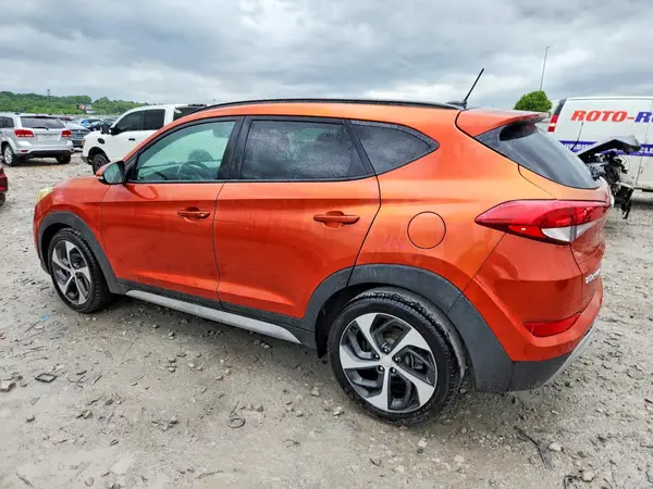 KM8J33A28HU557350 2017 HYUNDAI TUCSON - Image 2
