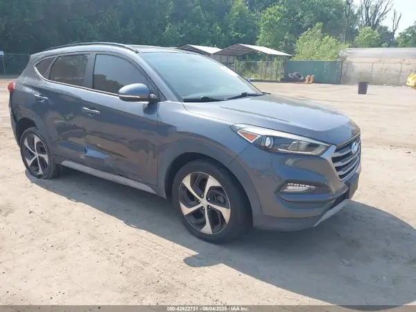 KM8J33A28HU559308 2017 HYUNDAI TUCSON - Image 1
