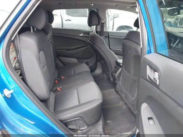 KM8J33A28JU626222 2018 HYUNDAI TUCSON - Image 8