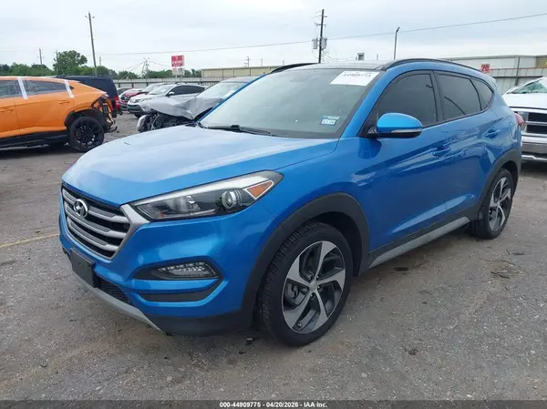 KM8J33A28JU643344 2018 HYUNDAI TUCSON - Image 2