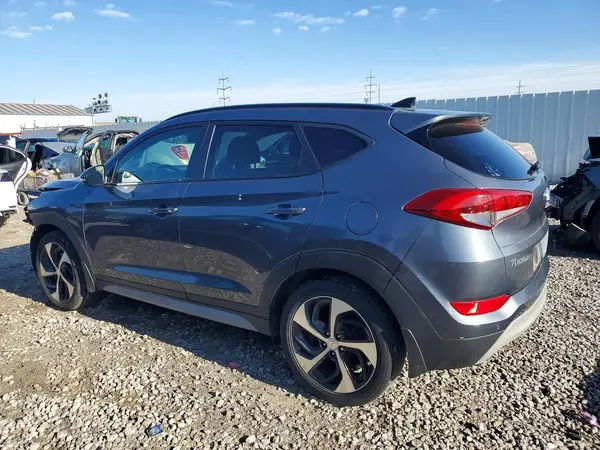 KM8J33A28JU668728 2018 HYUNDAI TUCSON - Image 2