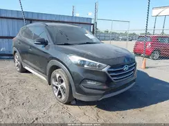 KM8J33A28JU674755 2018 HYUNDAI TUCSON