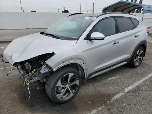 KM8J33A28JU720472 2018 HYUNDAI TUCSON - Image 1