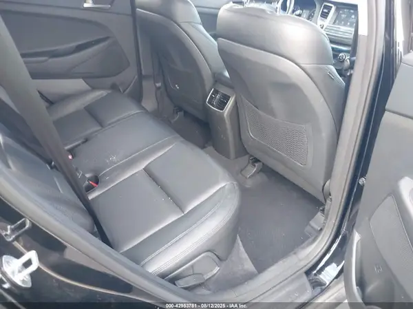 KM8J33A28JU722836 2018 HYUNDAI TUCSON - Image 8