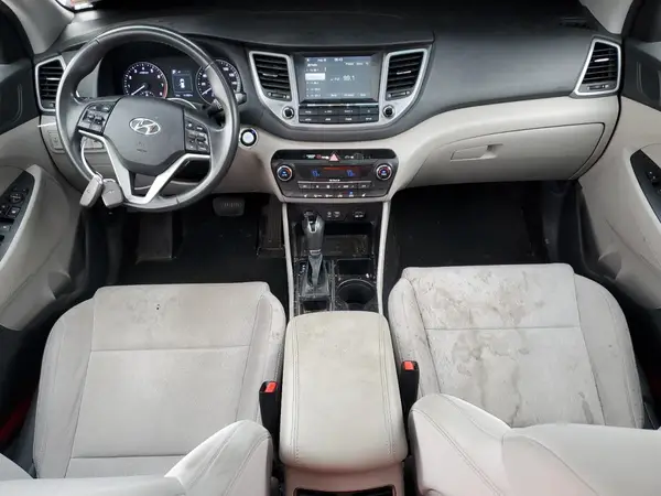 KM8J33A28JU749938 2018 HYUNDAI TUCSON - Image 8