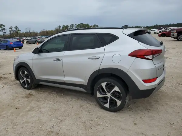 KM8J33A28JU804209 2018 HYUNDAI TUCSON - Image 2