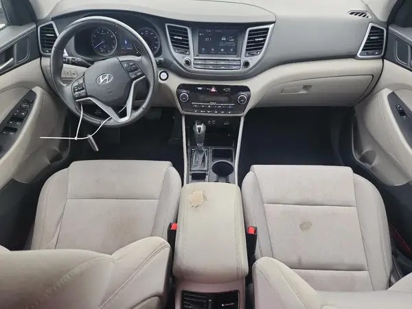 KM8J33A28JU831636 2018 HYUNDAI TUCSON - Image 8