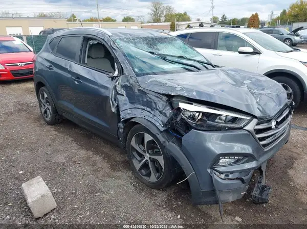 KM8J33A29GU034420 2016 HYUNDAI TUCSON - Image 1