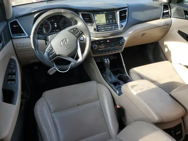 KM8J33A29GU040122 2016 HYUNDAI TUCSON - Image 8