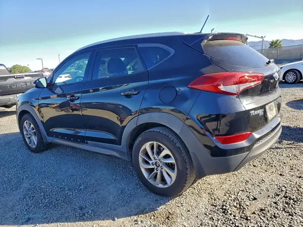 KM8J33A29GU047720 2016 HYUNDAI TUCSON - Image 2