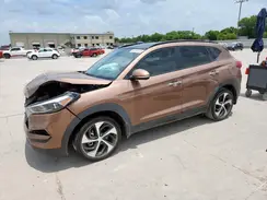 KM8J33A29GU055509 2016 HYUNDAI TUCSON