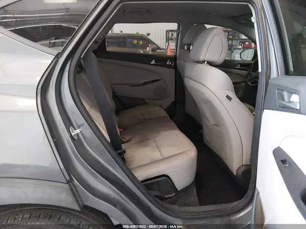 KM8J33A29GU069183 2016 HYUNDAI TUCSON - Image 8